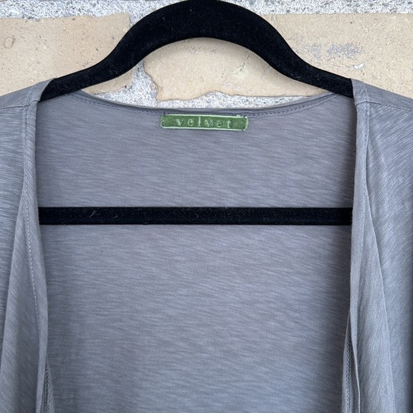 Velvet by Graham & Spencer Greenish/Gray Open Front Women's Sweater - Picture 3 of 8